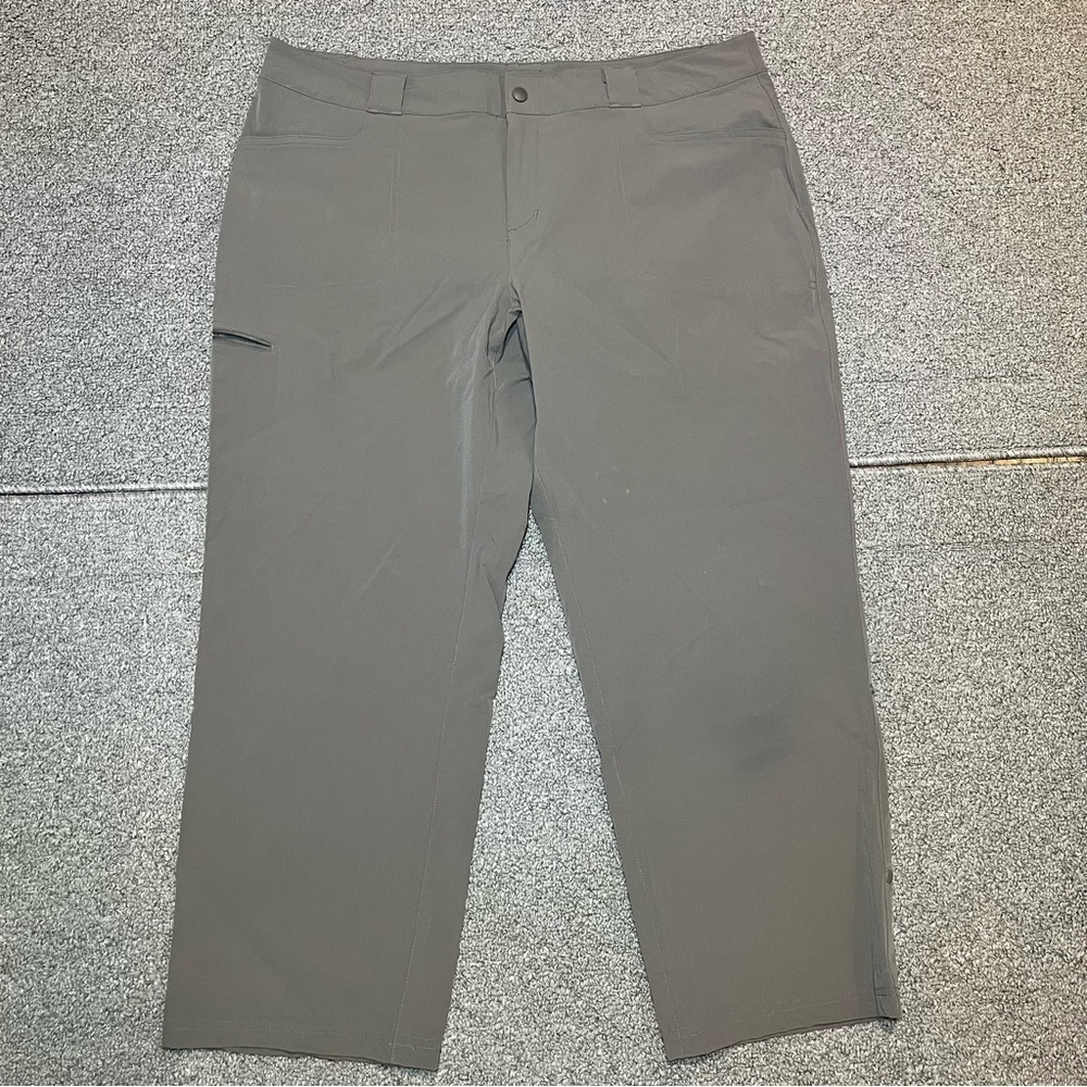 EMS Roll Tab Cargo Hiking Pants Womens Size 16 S Gray Nylon Blend Pockets